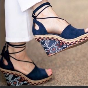 Lace up CABI wedge sandal espadrilles southwestern